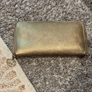 Gucci Gold Women's Wallet